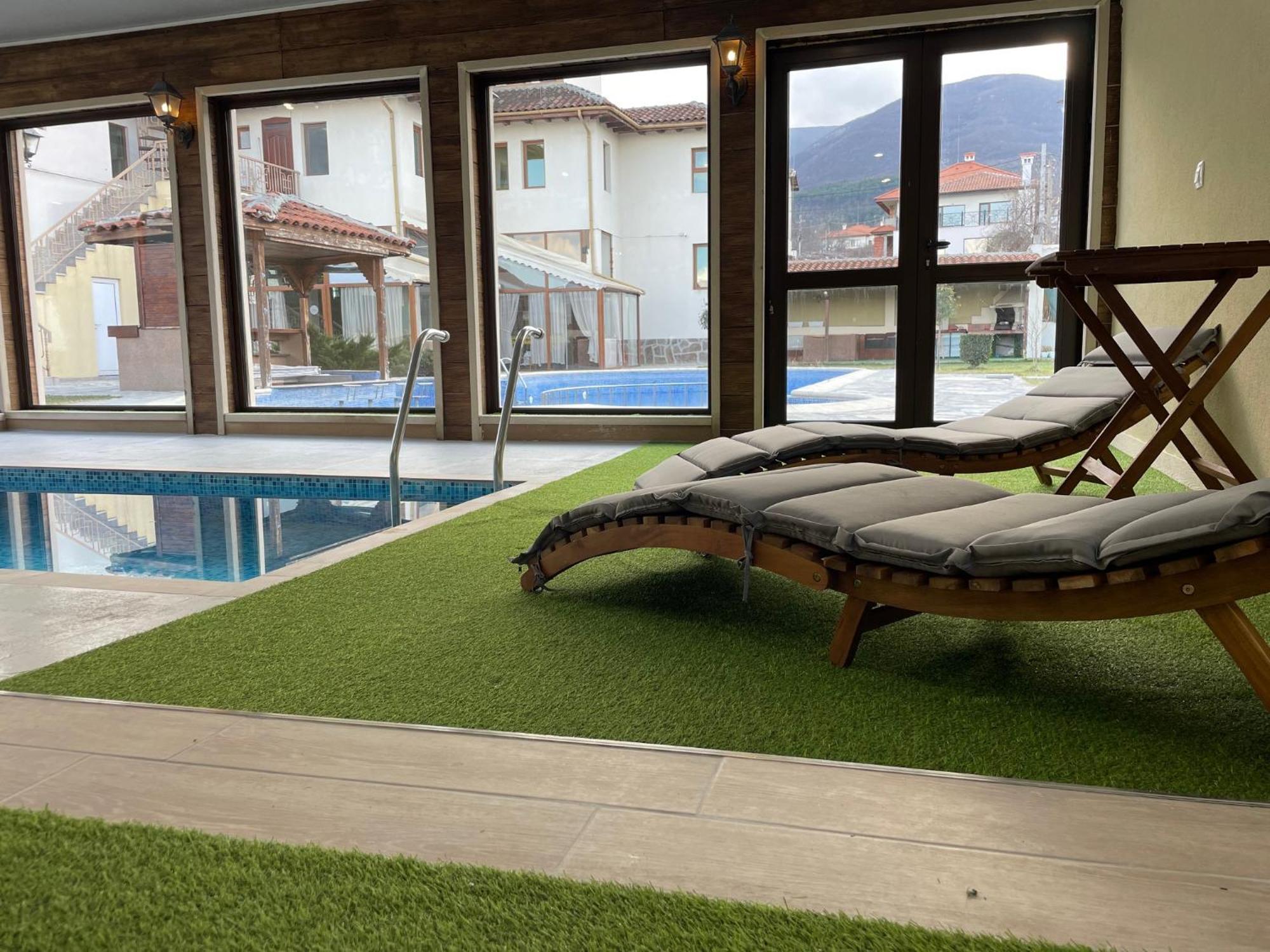 Вила Флора Паталеница Dış mekan fotoğraf